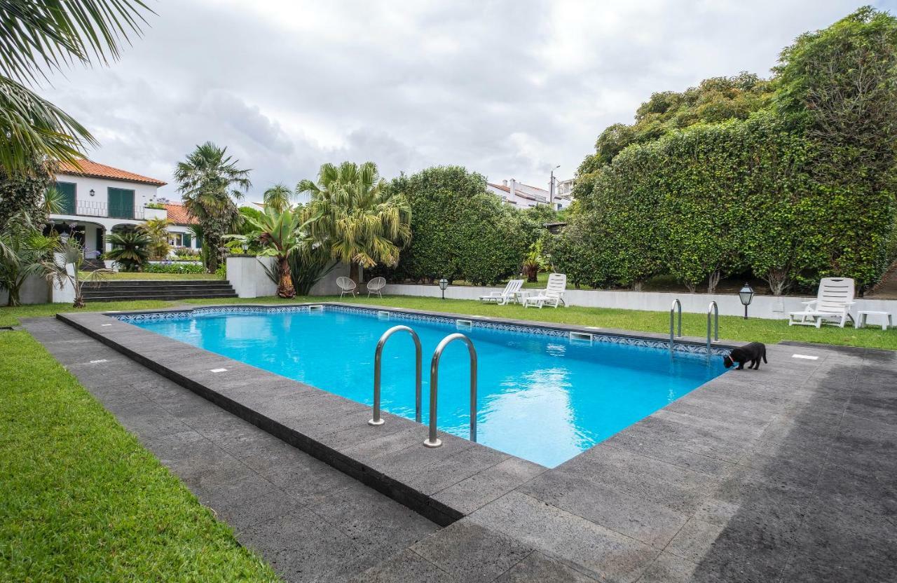 Casa Dos Agapantos Apartment ปอนตาเดลกาดา ภายนอก รูปภาพ